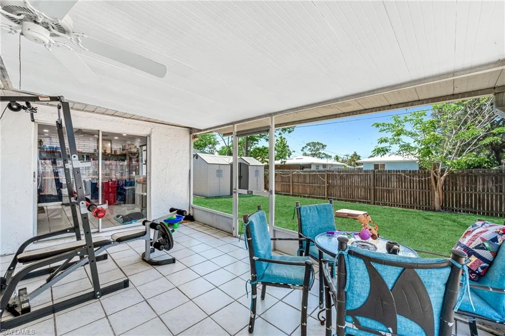 626 103rd Ave N, Naples, FL 34108-28