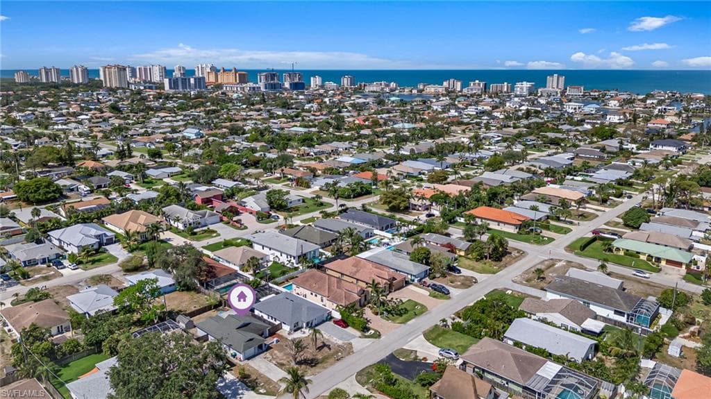 626 103rd Ave N, Naples, FL 34108-33
