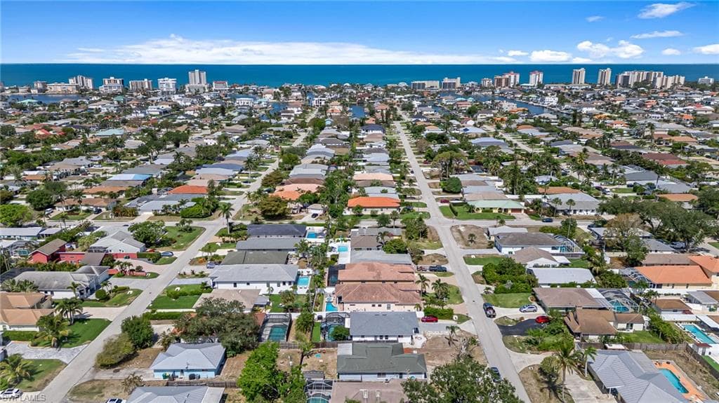 626 103rd Ave N, Naples, FL 34108-34