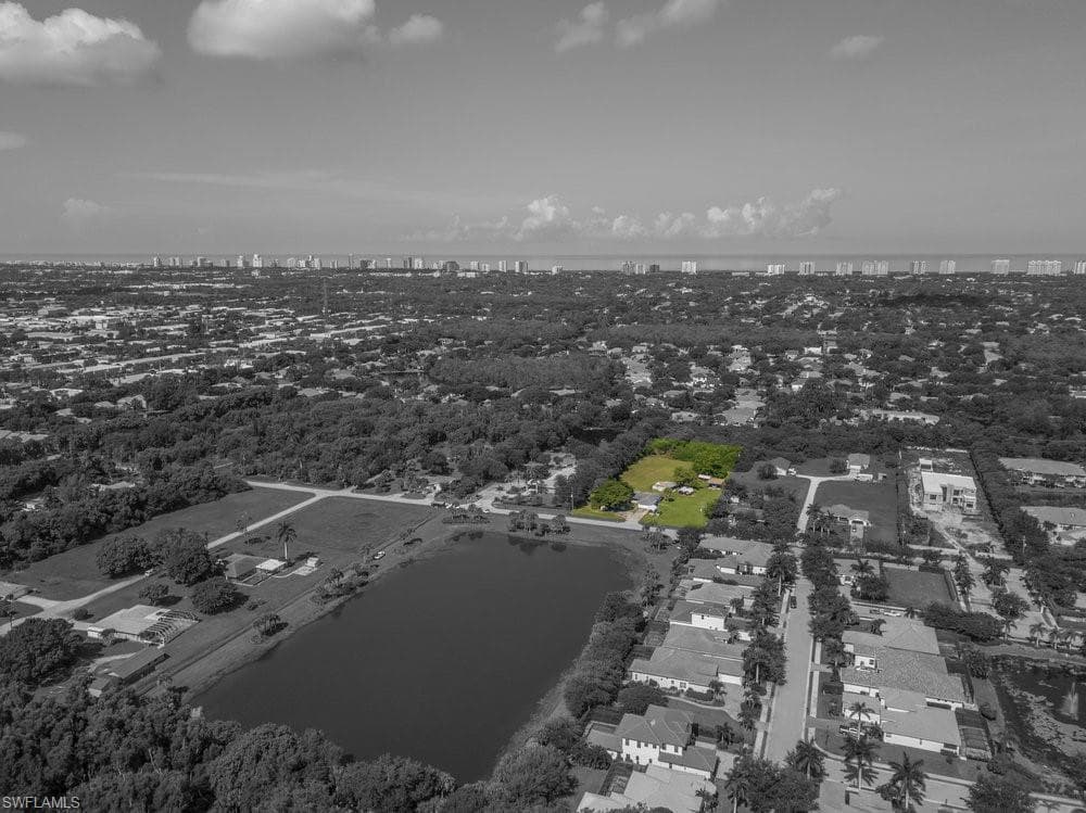 6785 Yarberry Ln, Naples, FL 34109-11