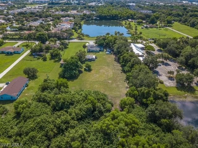 6785 Yarberry Ln, Naples, FL 34109-14
