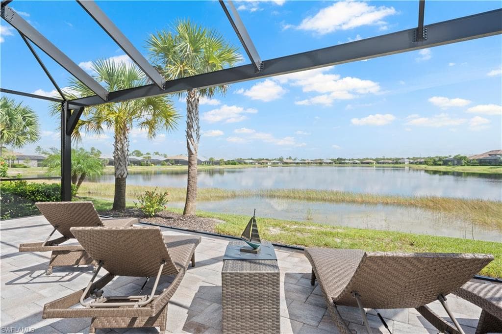 6767 Pennyroyal Dr, Naples, FL 34114-25
