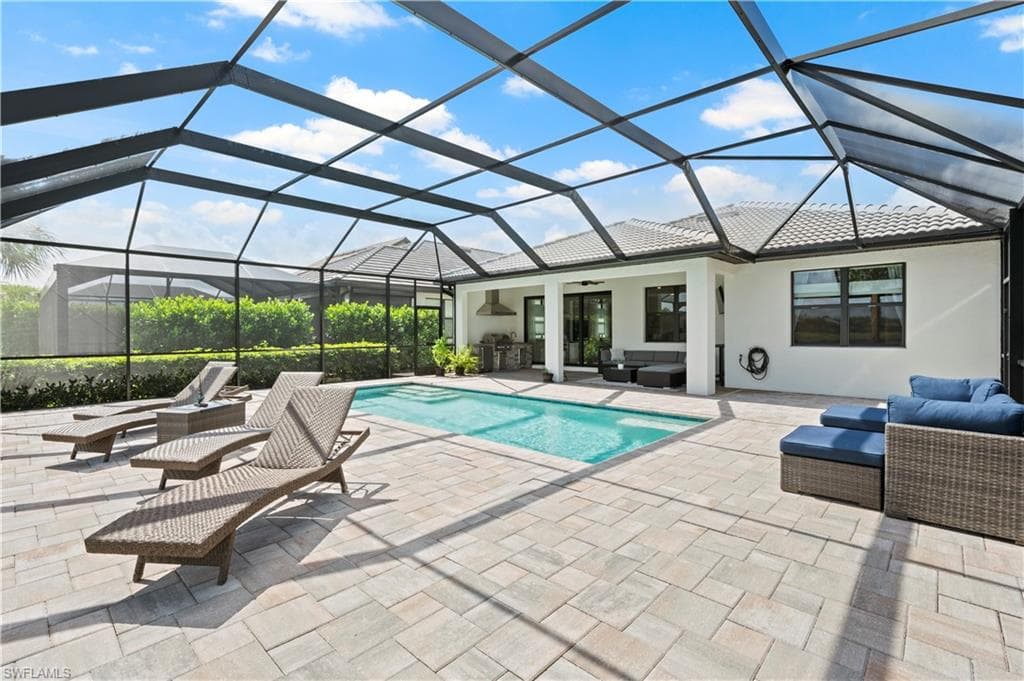 6767 Pennyroyal Dr, Naples, FL 34114-28