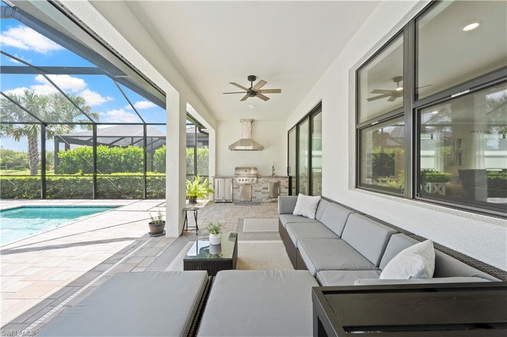 6767 Pennyroyal Dr, Naples, FL 34114-32