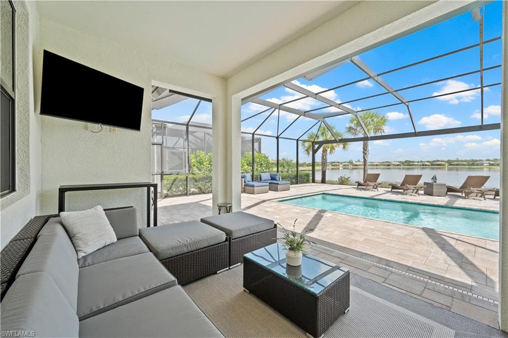 6767 Pennyroyal Dr, Naples, FL 34114-34