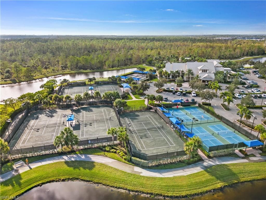 6767 Pennyroyal Dr, Naples, FL 34114-46