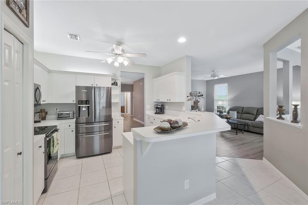 1340 Charleston Square Dr 101, Naples, FL 34110-11