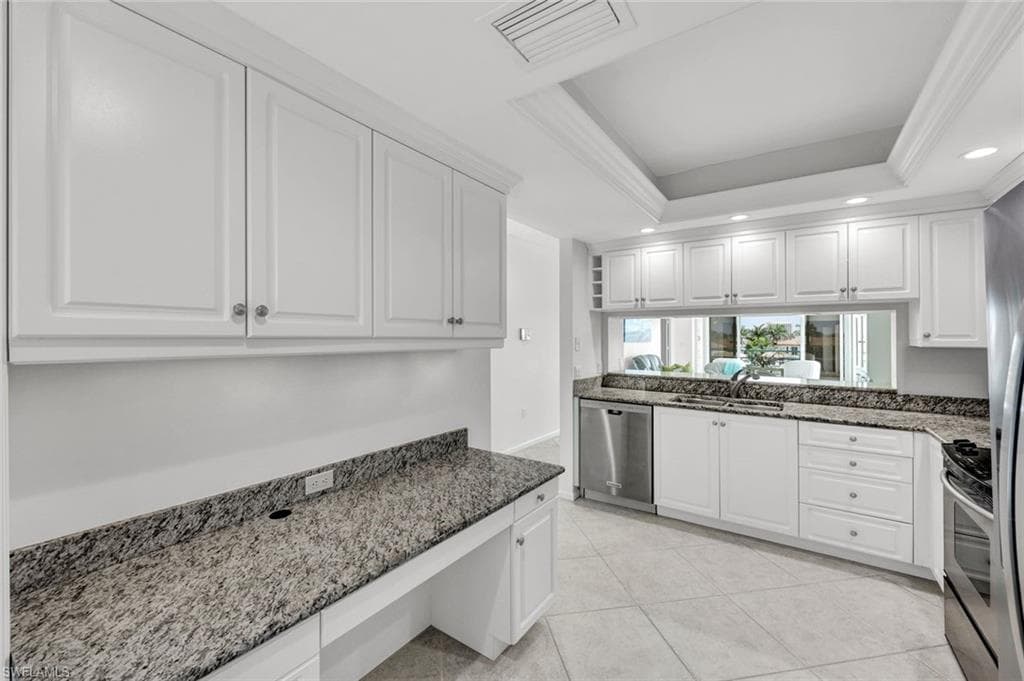 255 Park Shore Dr 3-341, Naples, FL 34103-18