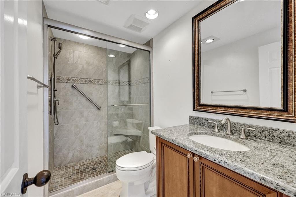 255 Park Shore Dr 3-341, Naples, FL 34103-28
