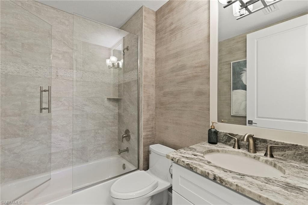575 El Camino Real 6-102, Naples, FL 34119-30