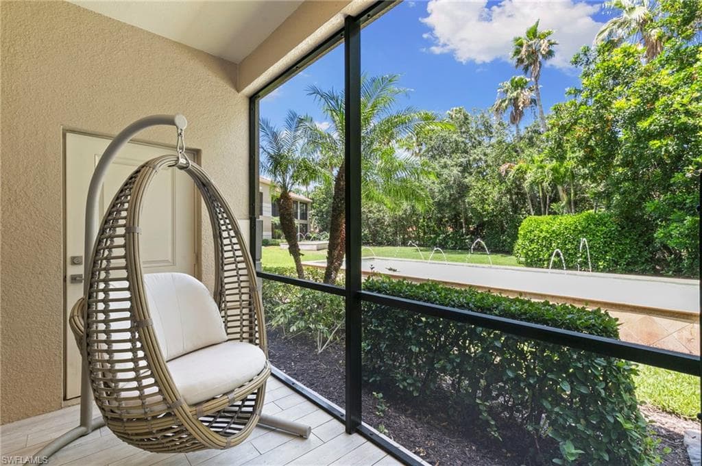 575 El Camino Real 6-102, Naples, FL 34119-34