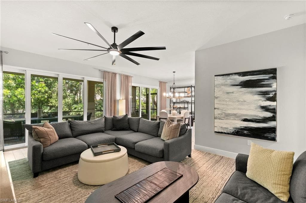 575 El Camino Real 6-102, Naples, FL 34119-8