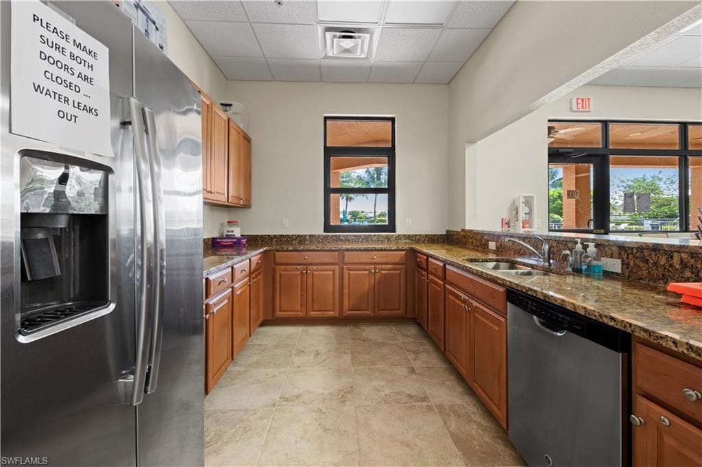 9101 Water Tupelo Rd, Fort Myers, FL 33912-18