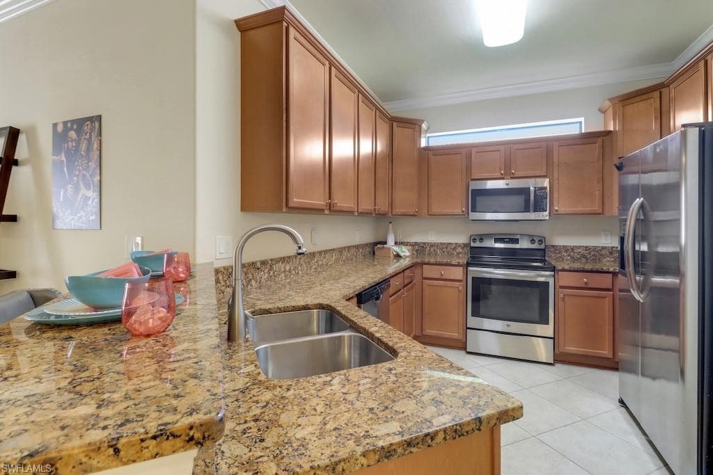 9101 Water Tupelo Rd, Fort Myers, FL 33912-6
