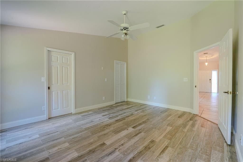 430 Saint Andrews Blvd 6, Naples, FL 34113-12