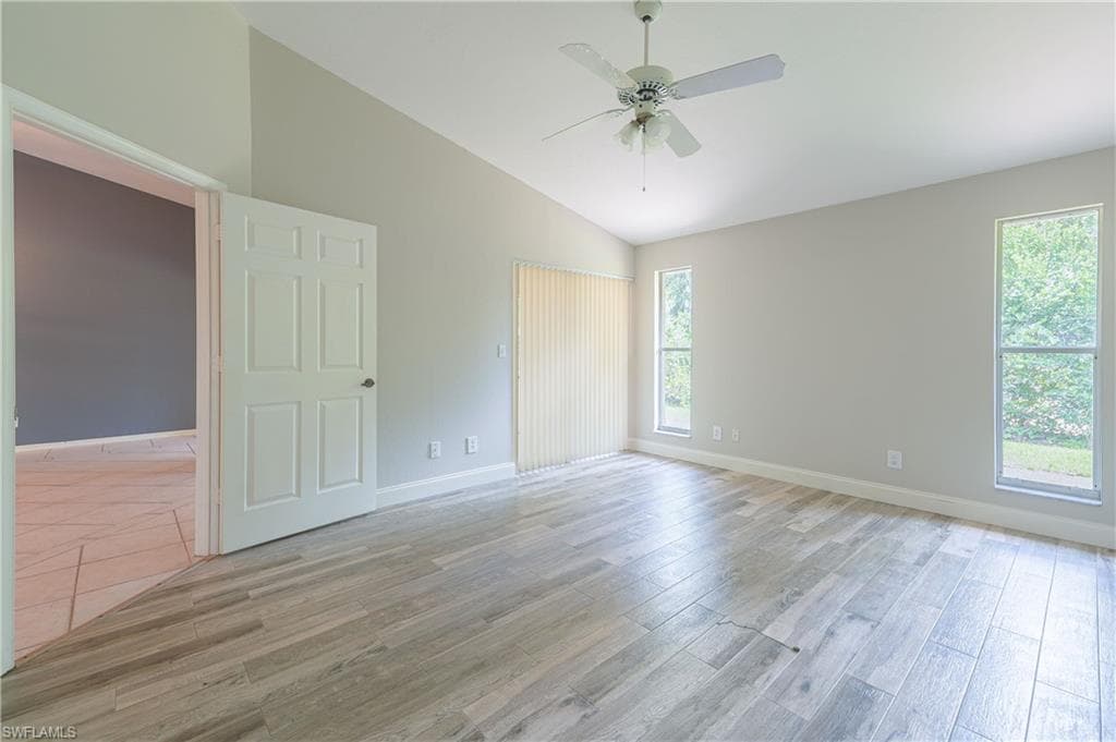 430 Saint Andrews Blvd 6, Naples, FL 34113-14