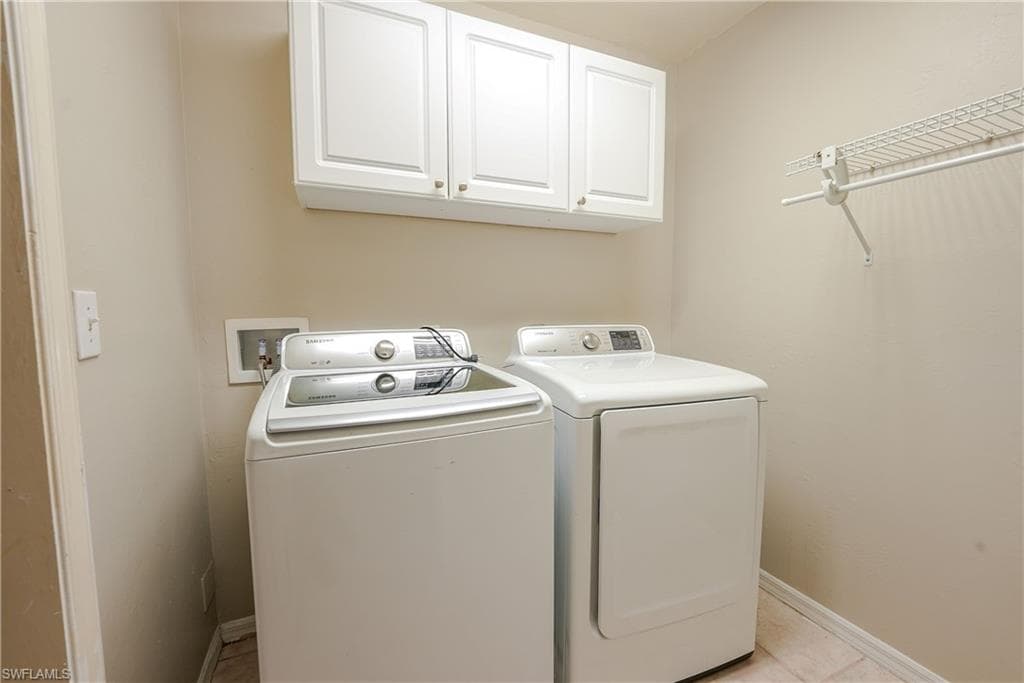 430 Saint Andrews Blvd 6, Naples, FL 34113-29