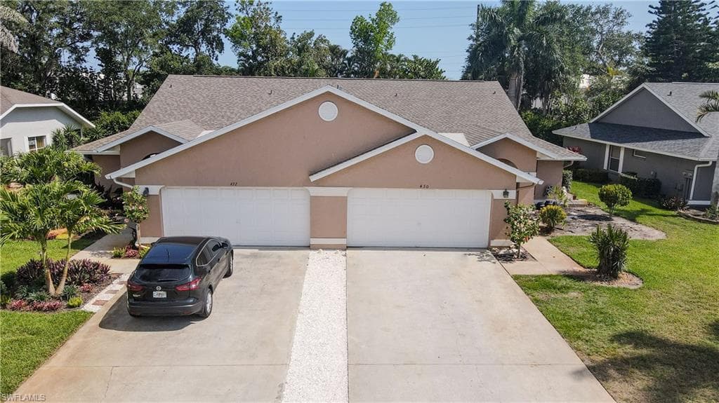 430 Saint Andrews Blvd 6, Naples, FL 34113-39
