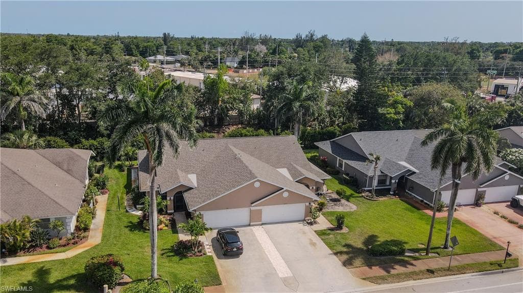 430 Saint Andrews Blvd 6, Naples, FL 34113-45