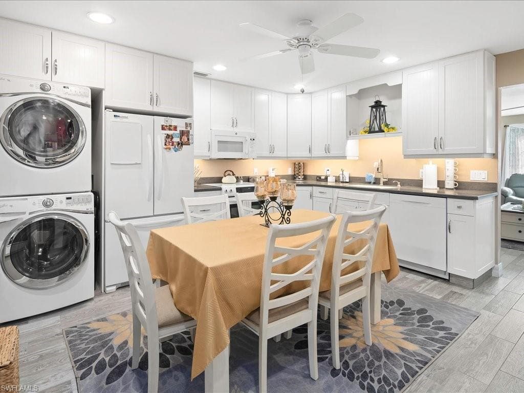 112 Marco Villas Dr U2, Marco Island, FL 34145-10