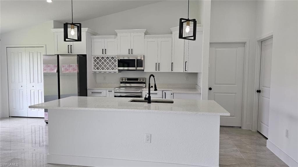 2927 8th St SW, Lehigh Acres, FL 33976-10