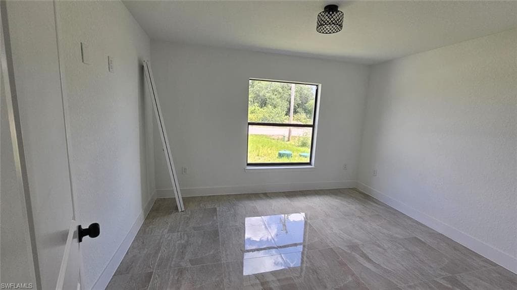 2927 8th St SW, Lehigh Acres, FL 33976-14
