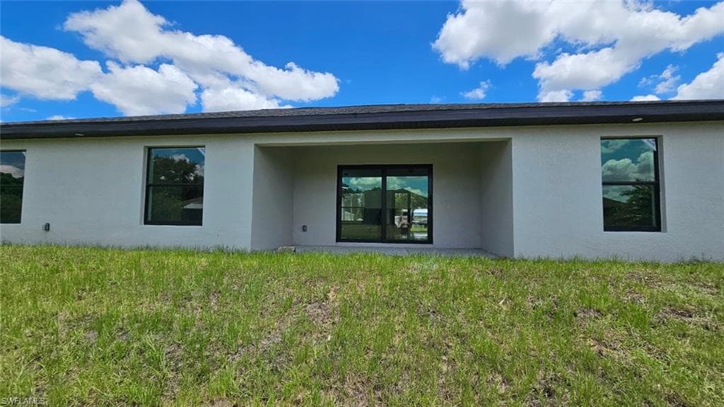 2927 8th St SW, Lehigh Acres, FL 33976-26