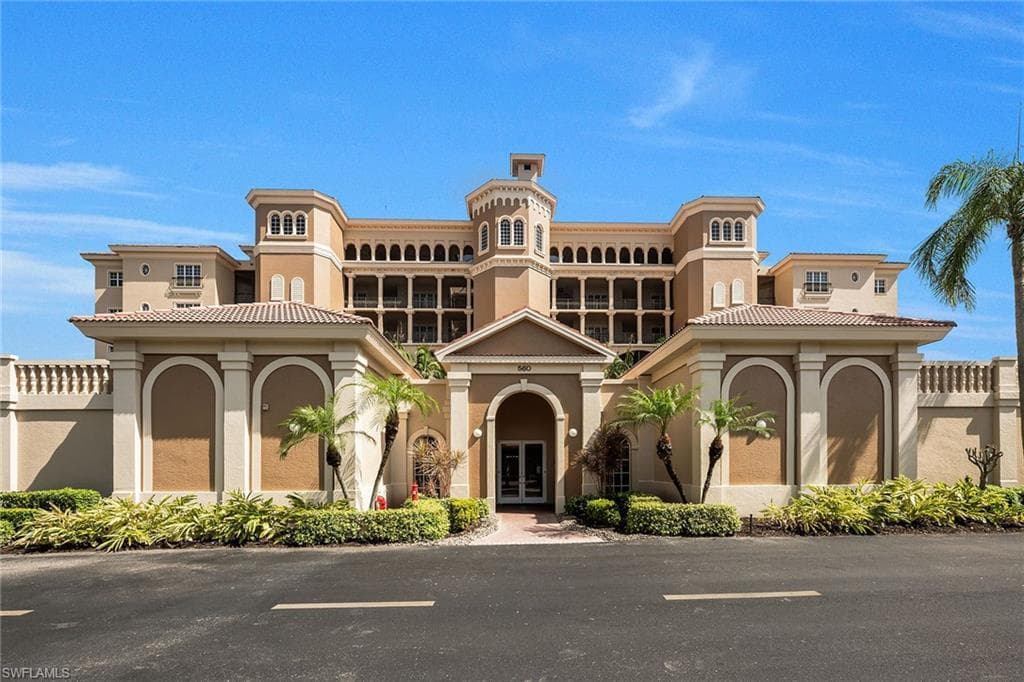 560 El Camino Real 1102, Naples, FL 34119-1
