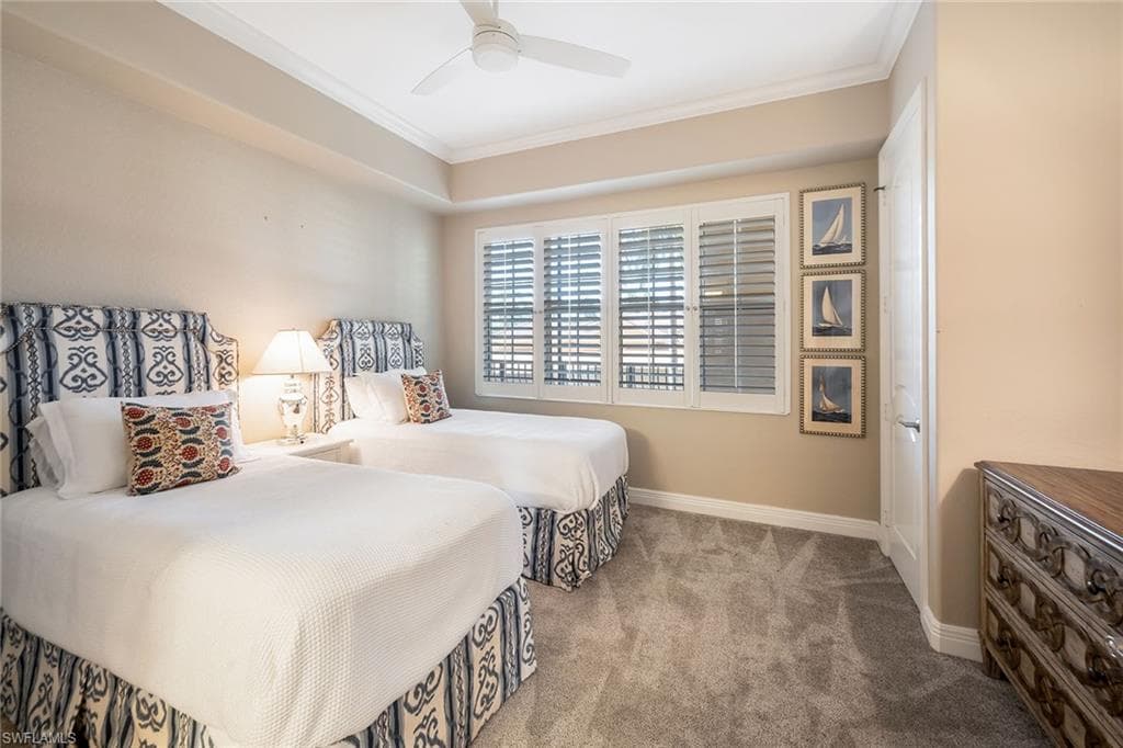 560 El Camino Real 1102, Naples, FL 34119-26