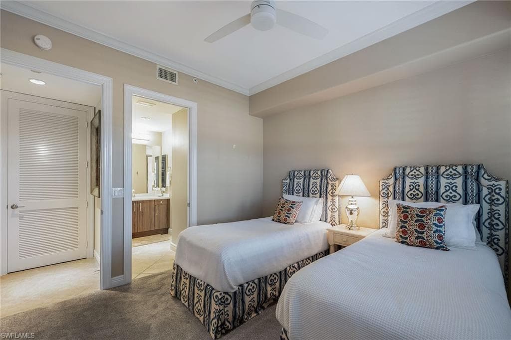 560 El Camino Real 1102, Naples, FL 34119-27