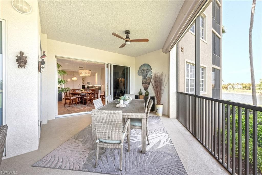 560 El Camino Real 1102, Naples, FL 34119-32