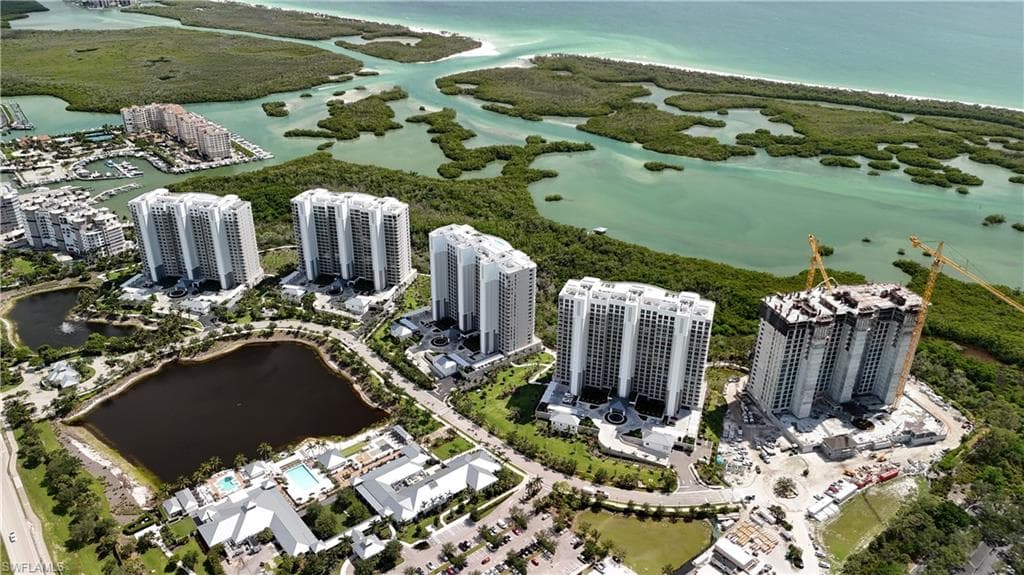 13955 Old Coast Rd Ph05, Naples, FL 34110-4