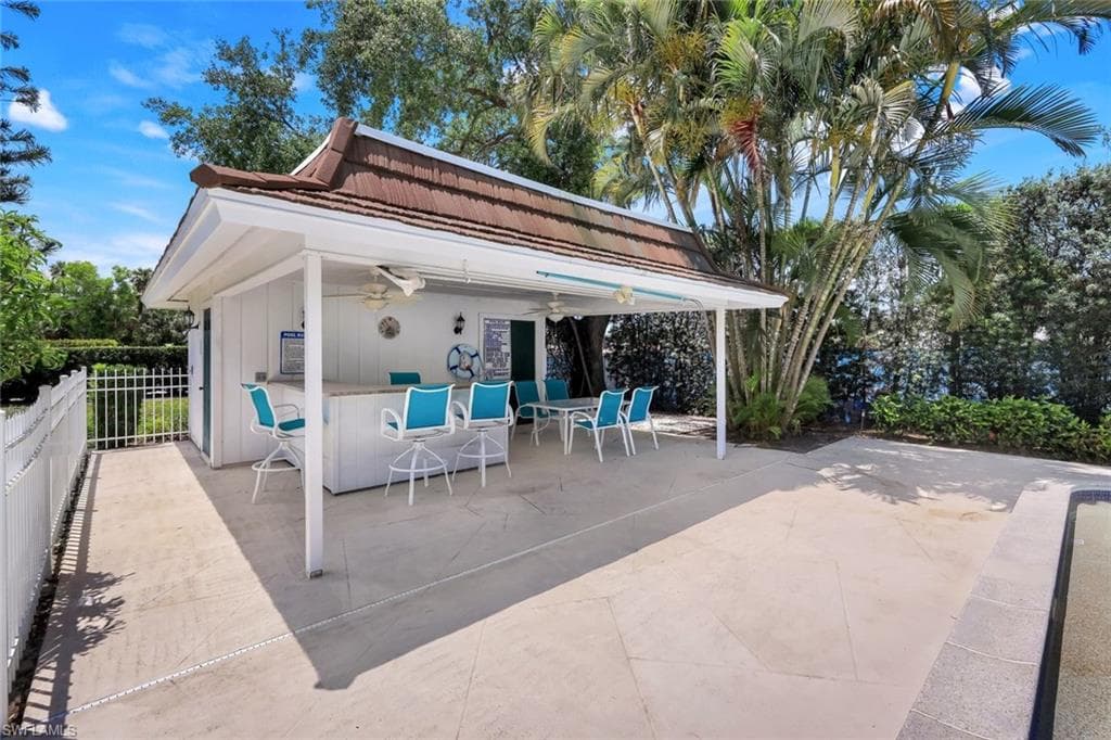 240 Palm River Blvd C202, Naples, FL 34110-20