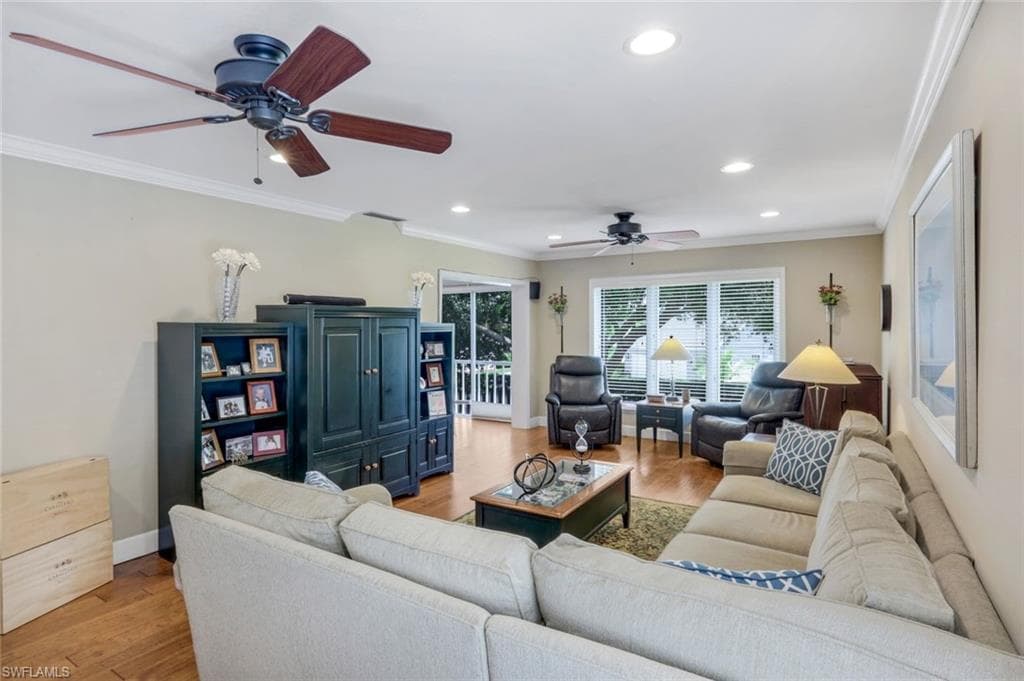 240 Palm River Blvd C202, Naples, FL 34110-4