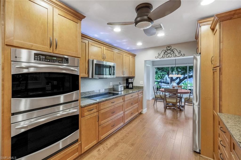 240 Palm River Blvd C202, Naples, FL 34110-7