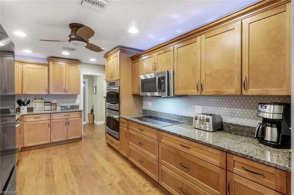 240 Palm River Blvd C202, Naples, FL 34110-8