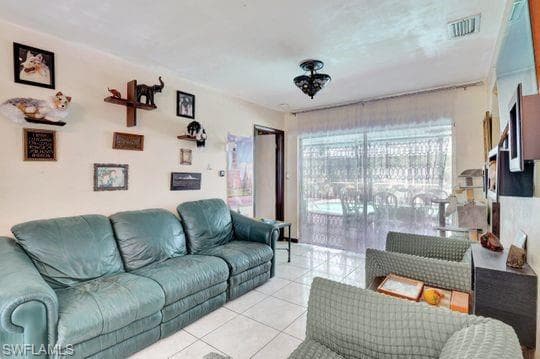 5251 Boxwood Way, Naples, Fl 34116-14