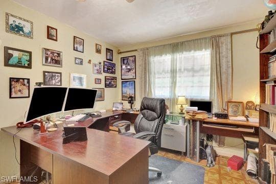 5251 Boxwood Way, Naples, Fl 34116-20
