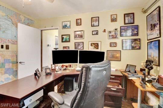 5251 Boxwood Way, Naples, Fl 34116-22