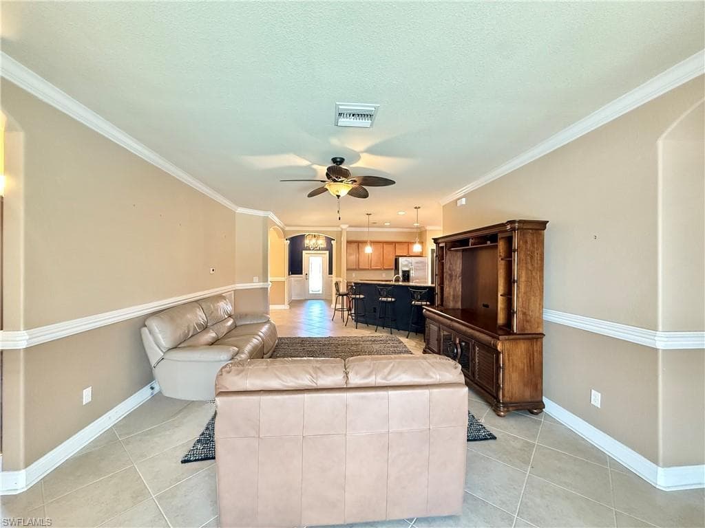 3662 Treasure Cove Ct, Naples, FL 34114-11
