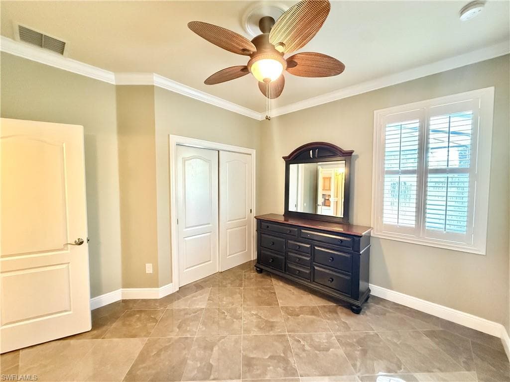 3662 Treasure Cove Ct, Naples, FL 34114-28