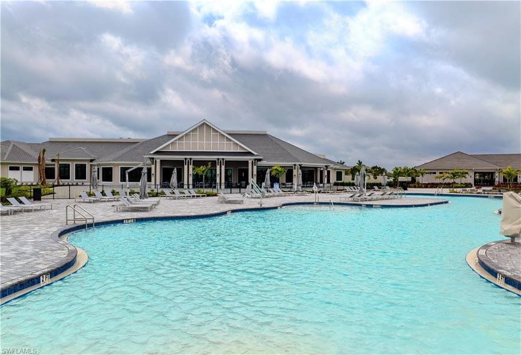 5416 Double Eagle Circle 2327, Ave Maria, FL 34142-26