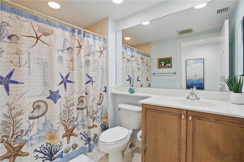 2728 Tiburon Blvd E A104, Naples, FL 34109-10