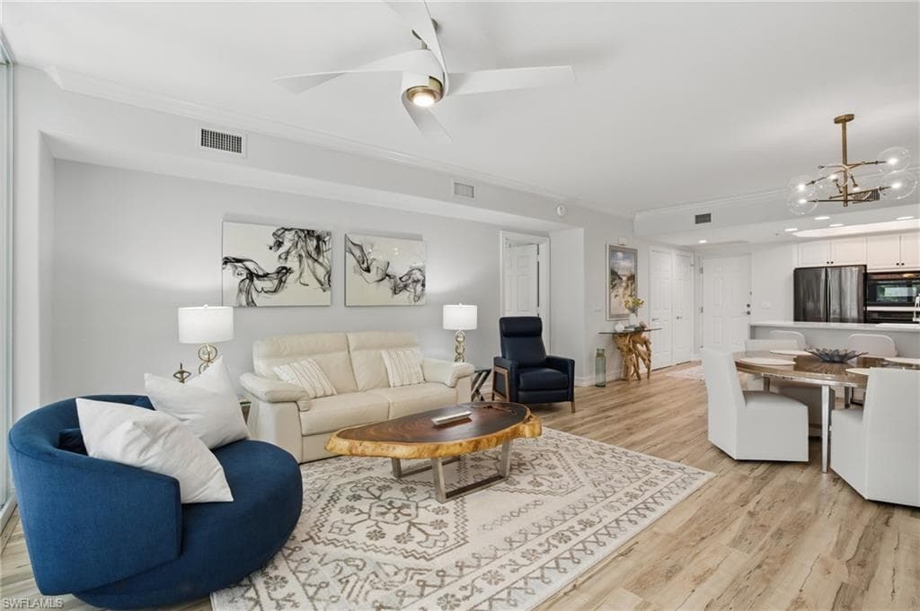2728 Tiburon Blvd E A104, Naples, FL 34109-5