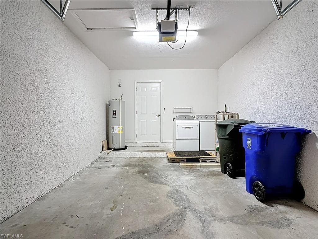 10013 Chiana Cir, Fort Myers, FL 33905-22