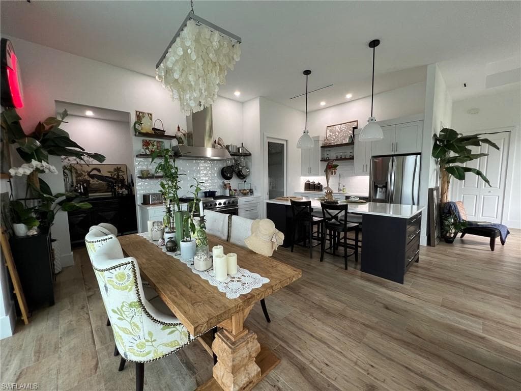 548 5th Ave, Marco Island, FL 34145-9