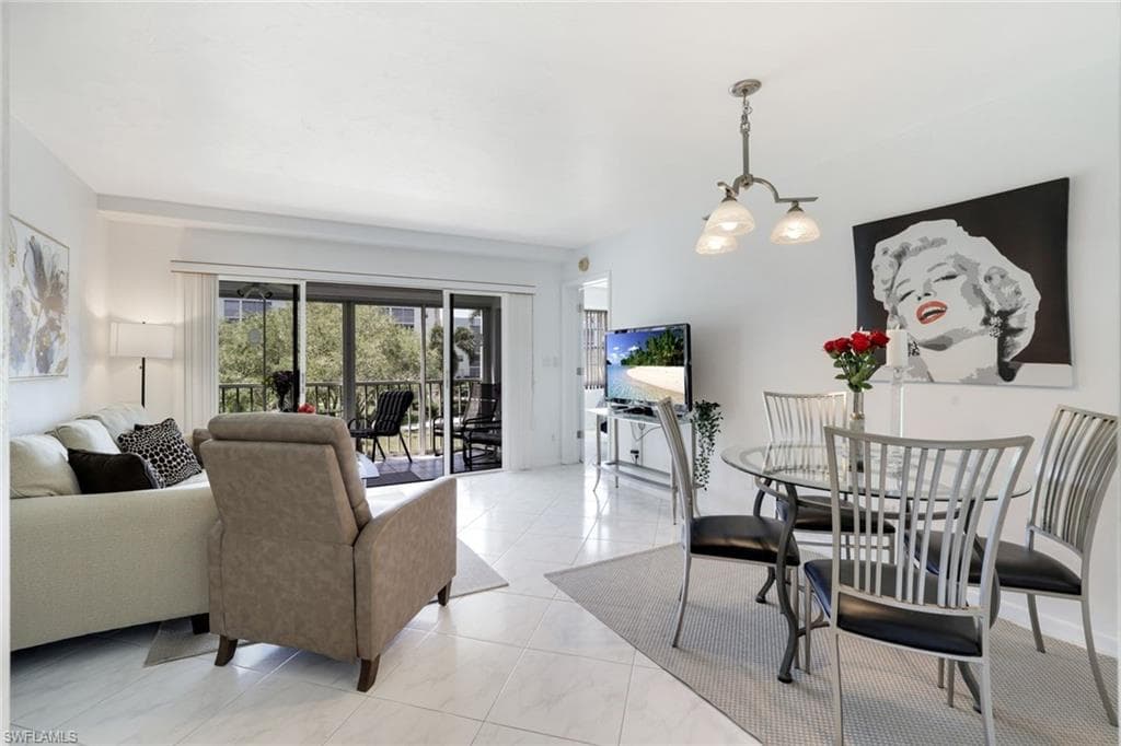 129 Collier Blvd B-206, Marco Island, FL 34145-10