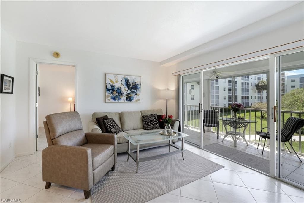 129 Collier Blvd B-206, Marco Island, FL 34145-8