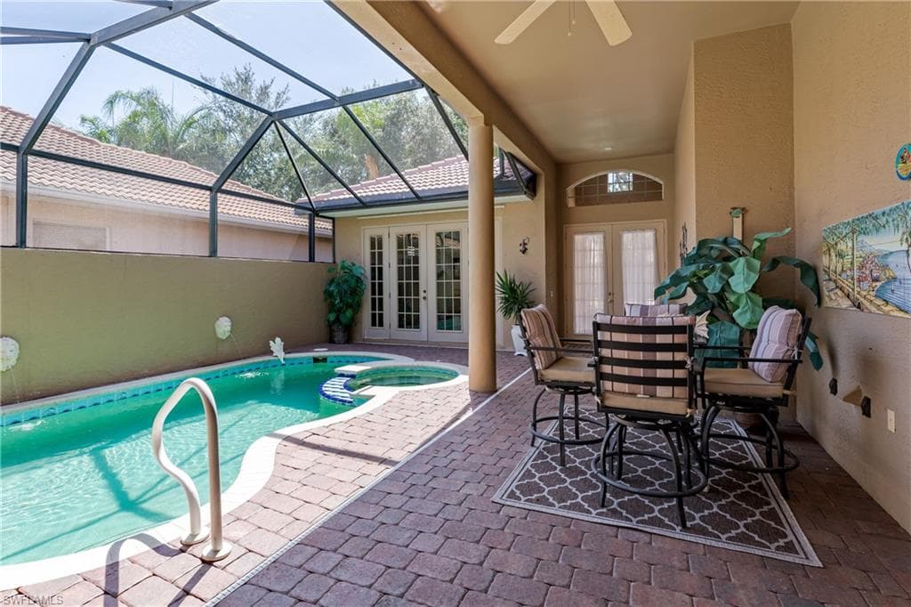 6841 Bent Grass Dr, Naples, FL 34113-4