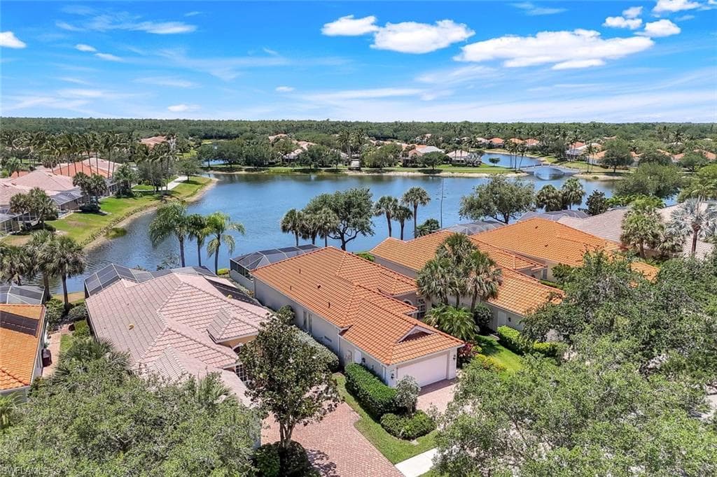 3774 Whidbey Way, Naples, FL 34119-4